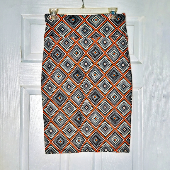 Lularoe Cassie Skirt Orange Blue White Geo Prints Small - Picture 8 of 8